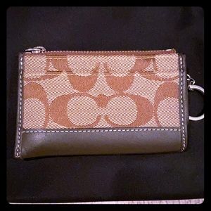 Coach credit card Wallet Like New!